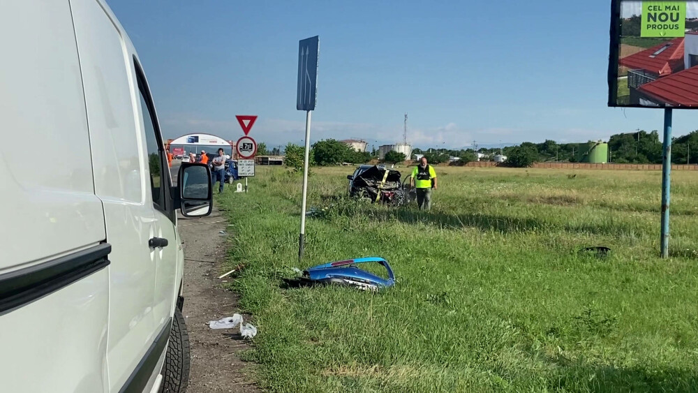 Accident grav în Prahova, cu 3 mașini implicate și un bărbat decedat. Niciun șofer nu purta centura de siguranță - Imaginea 2