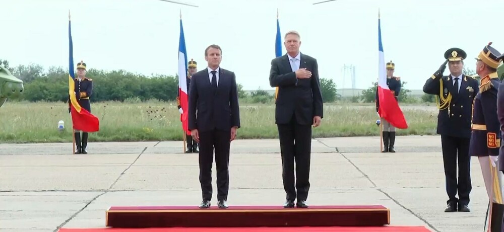 Macron, în România: Rusia este un stat puternic, nu dorim să avem un război cu poporul rus - Imaginea 1