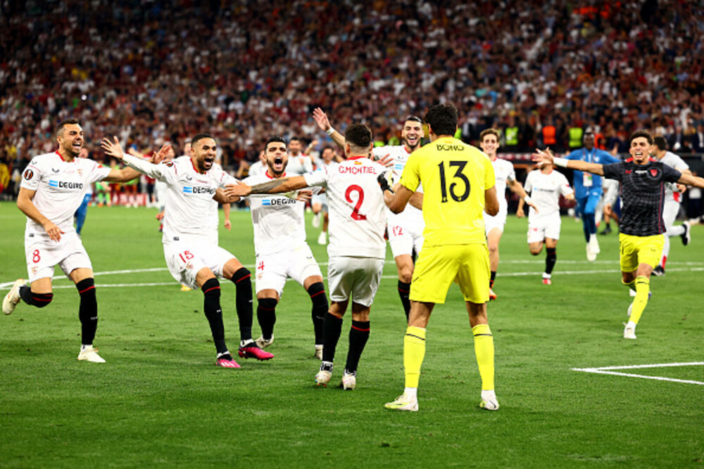 Sevilla a câștigat Europa League pentru a șaptea oară. A învins Roma lui Mourinho la penalty-uri. GALERIE FOTO - Imaginea 13