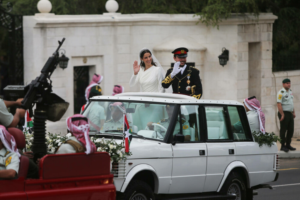 Nunta regală fastuoasă a prințului moștenitor Hussein bin Abdullah al Iordaniei. Imagini spectaculoase GALERIE FOTO - Imaginea 2