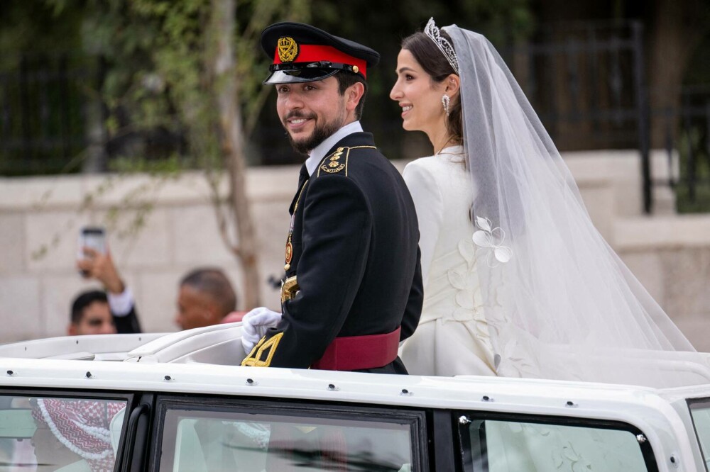 Nunta regală fastuoasă a prințului moștenitor Hussein bin Abdullah al Iordaniei. Imagini spectaculoase GALERIE FOTO - Imaginea 7