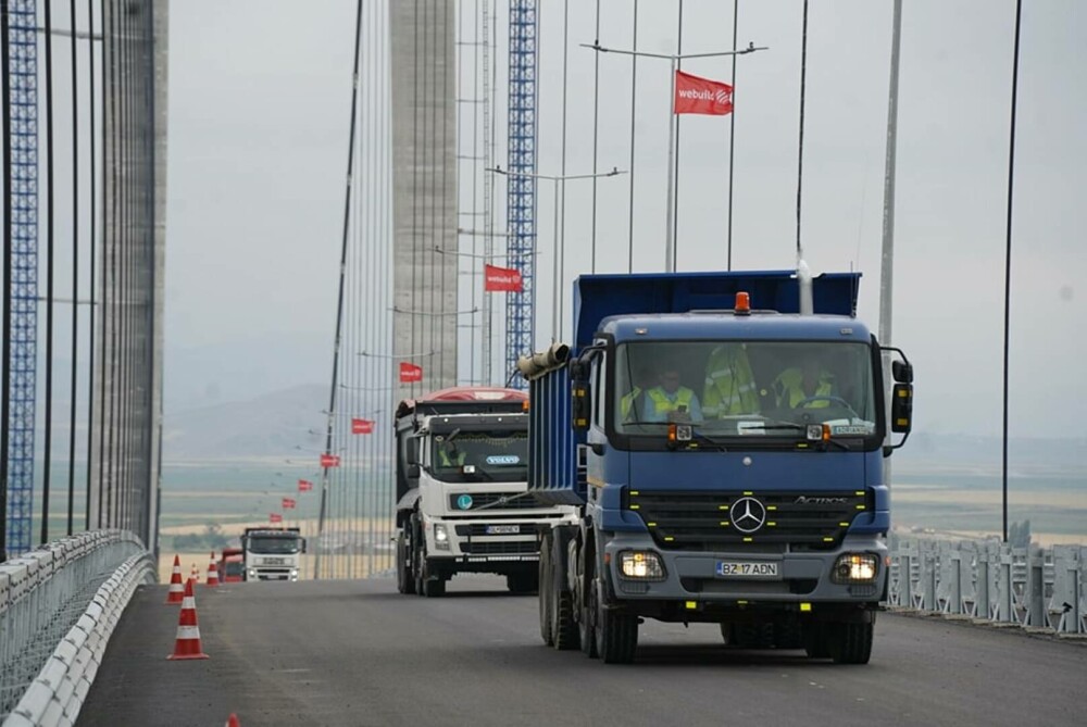 Au început testele de rezistență la podul suspendat de la Brăila, „Golden Gate-ul României”. VIDEO - Imaginea 1