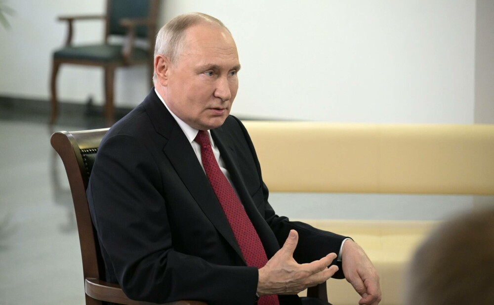 Motivul pentru care Putin s-a pozat alături de ”bărbați adevărați”. ”Nu sunt un film, toate acestea se întâmplă” | FOTO - Imaginea 6