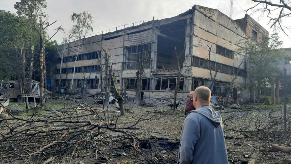 Rușii au luat cu asalt Krivoi Rog, orașul natal al lui Volodimir Zelenski. Cel puțin 10 persoane au fost ucise | FOTO & VIDEO - Imaginea 3