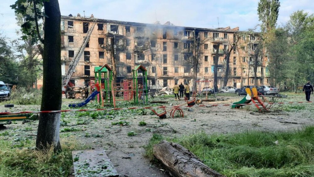 Rușii au luat cu asalt Krivoi Rog, orașul natal al lui Volodimir Zelenski. Cel puțin 10 persoane au fost ucise | FOTO & VIDEO - Imaginea 4