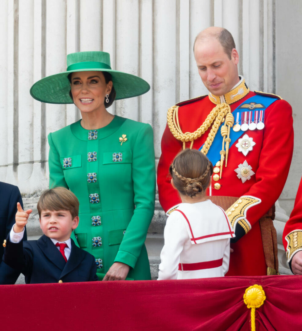 Cum a sărbătorit prințul William Ziua Tatălui. Imagini de colecție cu familia regală britanică | FOTO - Imaginea 8