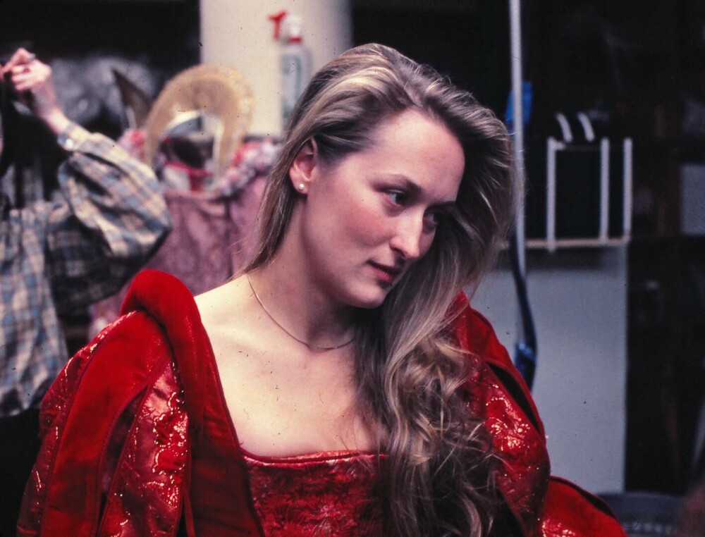 Meryl Streep împlinește 74 de ani. Imagini de colecție din tinerețea actriței. Cum arăta vedeta la începutul carierei | FOTO - Imaginea 19