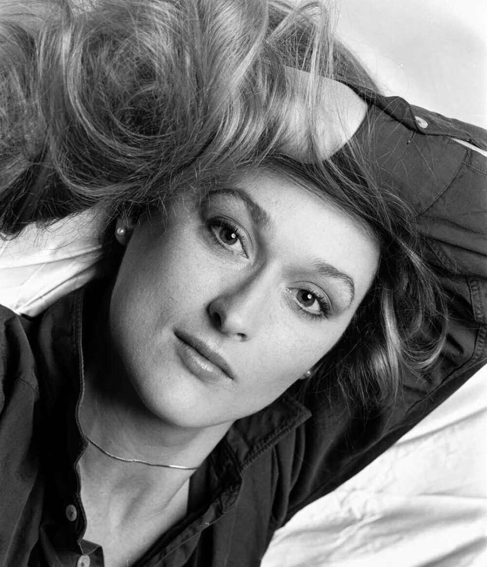 Meryl Streep împlinește 74 de ani. Imagini de colecție din tinerețea actriței. Cum arăta vedeta la începutul carierei | FOTO - Imaginea 27