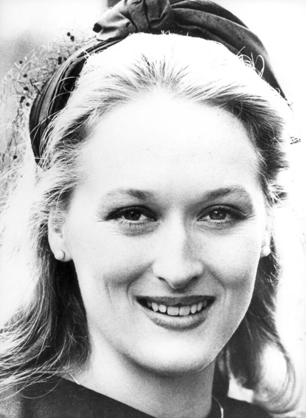 Meryl Streep împlinește 74 de ani. Imagini de colecție din tinerețea actriței. Cum arăta vedeta la începutul carierei | FOTO - Imaginea 43