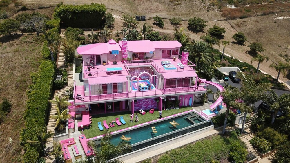 Casa Barbie în mărime naturală a fost scoasă la închiriat. Reședința se află la malul mării | GALERIE FOTO - Imaginea 2