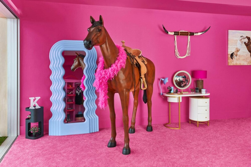Casa Barbie în mărime naturală a fost scoasă la închiriat. Reședința se află la malul mării | GALERIE FOTO - Imaginea 14