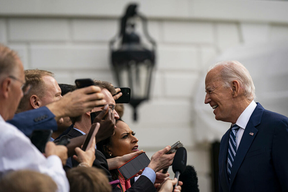 Ce sunt liniile apărute pe fața lui Joe Biden. Tratamentul pe care îl urmează președintele de 80 de ani al SUA - Imaginea 1