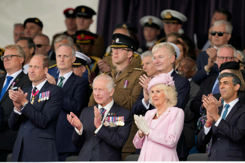 Regina Camilla, cu lacrimi în ochi la evenimentul care marchează Ziua Z. Explicația pentru care a purtat roz | FOTO - Imaginea 10