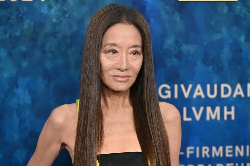 Vera Wang, apariție spectaculoasă pe covorul roșu. Creatoarea de modă împlinește în curând 75 de ani. GALERIE FOTO - Imaginea 5