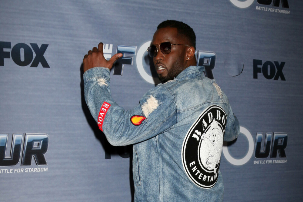 Taylor Swift, Oasis şi Sean „Diddy” Combs, printre vedetele care au ţinut primele pagini ale ziarelor - Imaginea 2
