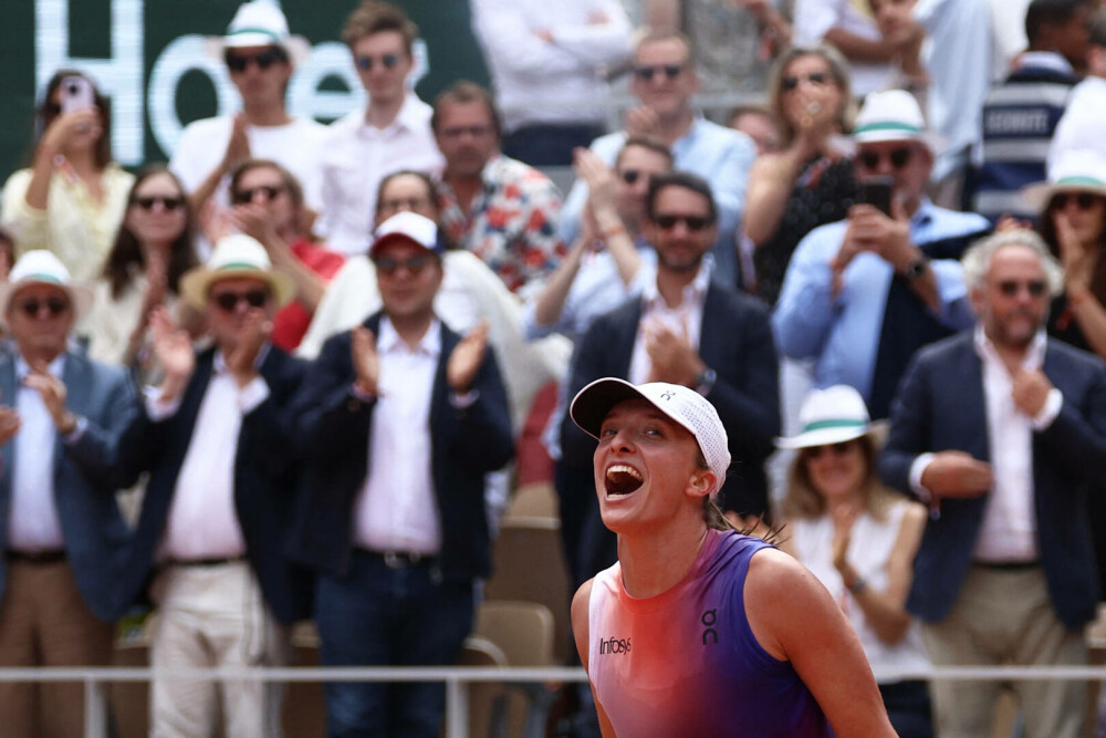 Iga Swiatek a câştigat pentru a treia oară consecutiv turneul de la Roland-Garros. GALERIE FOTO - Imaginea 12