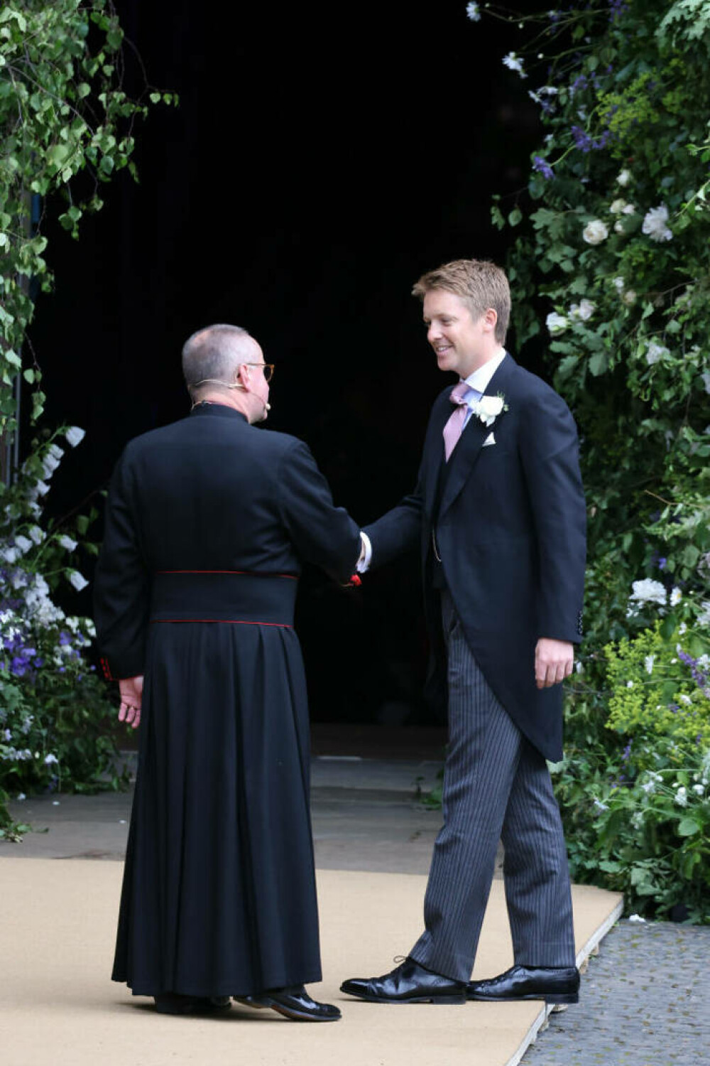 Imagini inedite de la nunta mondenă a anului. Ducele și ducesa de Westminster s-au căsătorit într-o ceremonie fastuoasă FOTO - Imaginea 18