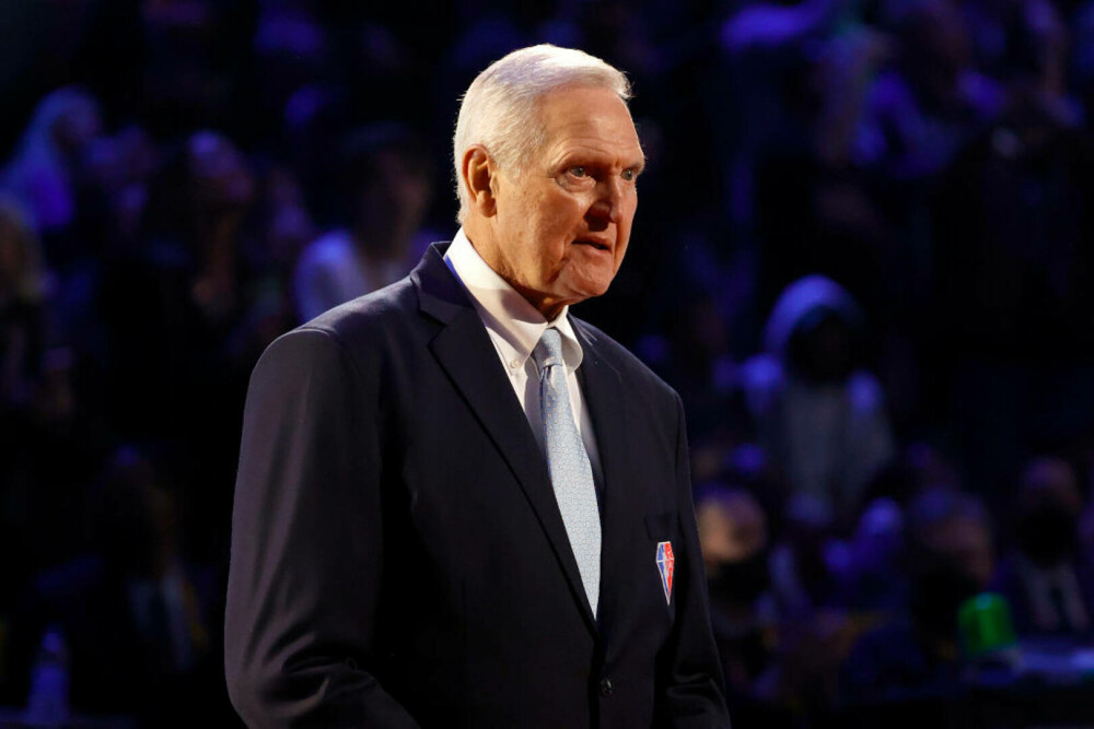 Bărbatul care apare în celebrul logo NBA a murit. Jerry West avea 86 de ani - Imaginea 8