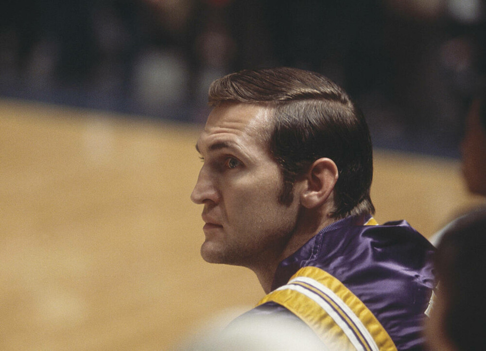 Bărbatul care apare în celebrul logo NBA a murit. Jerry West avea 86 de ani - Imaginea 9