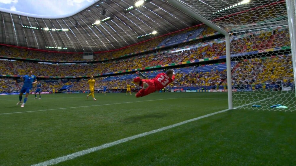 România – Ucraina 3-0, la EURO 2024. Tricolorii scriu istorie, după cel mai bun meci al acestei generații GALERIE FOTO - Imaginea 39