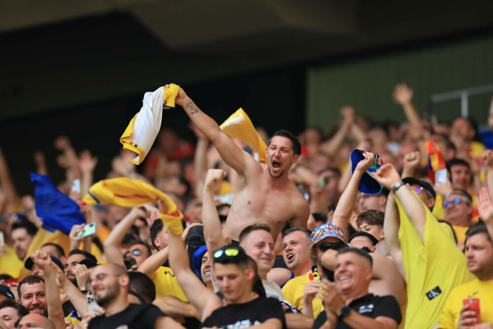 România - Ucraina 3-0, la EURO 2024. Imaginile bucuriei de la victoria ”Generației de Suflet” GALERIE FOTO - Imaginea 13