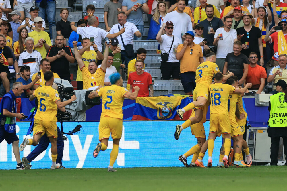 România - Ucraina 3-0, la EURO 2024. Imaginile bucuriei de la victoria ”Generației de Suflet” GALERIE FOTO - Imaginea 15