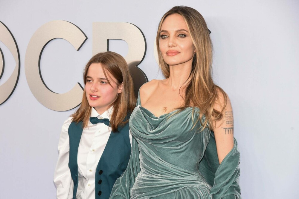 Angelina Jolie și fiica sa, Vivienne, au câștigat primele lor premii Tony. Ce ținute au purtat. GALERIE FOTO - Imaginea 3