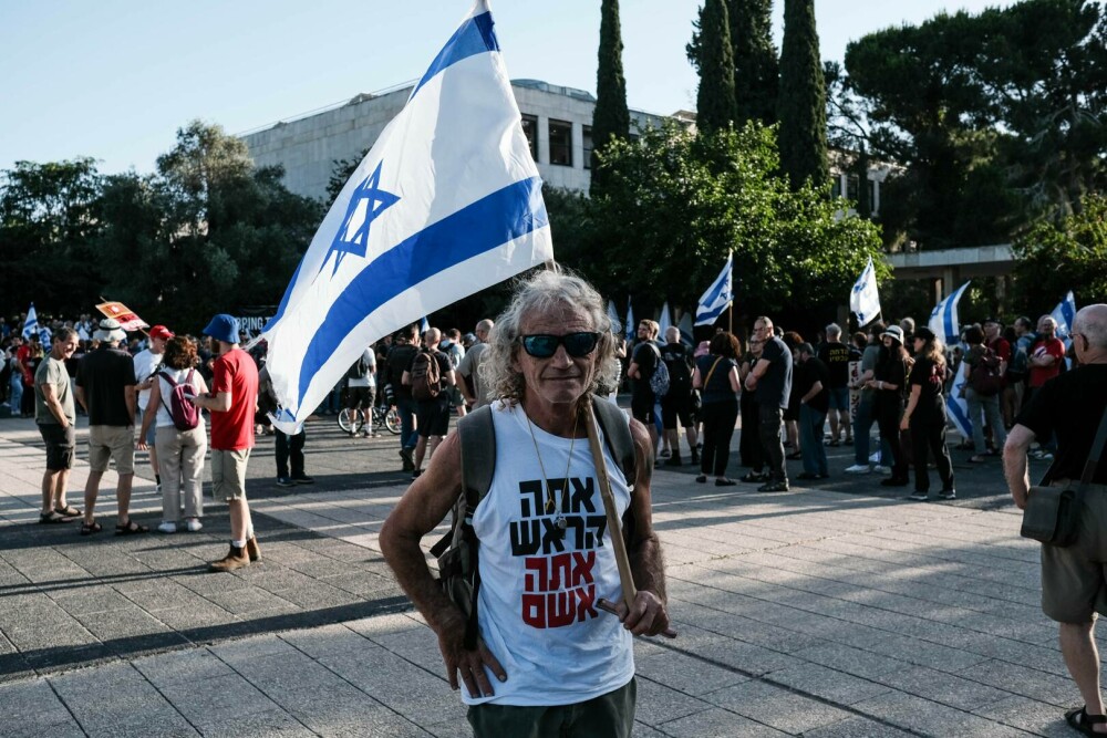 Protest în Israel. Mii de oameni au manifestat împotriva guvernului lui Benjamin Netanyahu la Ierusalim - Imaginea 4