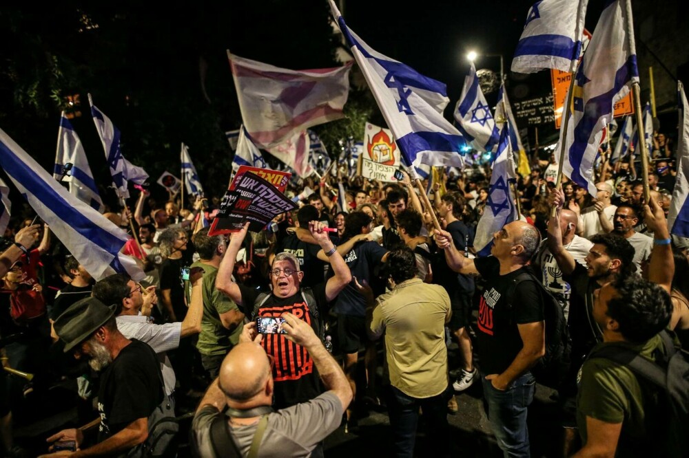 Tensiuni în Ierusalim. Arestări și răniți la un nou protest împotriva lui Netanyahu. Reacția poliției | GALERIE FOTO - Imaginea 5