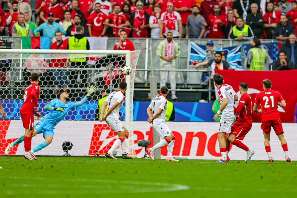 Turcia - Georgia 3-1, la EURO 2024. Victorie cu emoţii pe stadionul din Dortmund - Imaginea 13