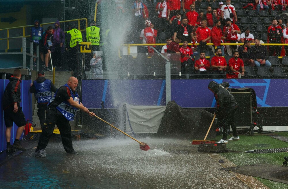 Euro-2024. Incidente între fani înainte de meciul Turcia - Georgia. La Dortmund a plouat torenţial. VIDEO - Imaginea 10