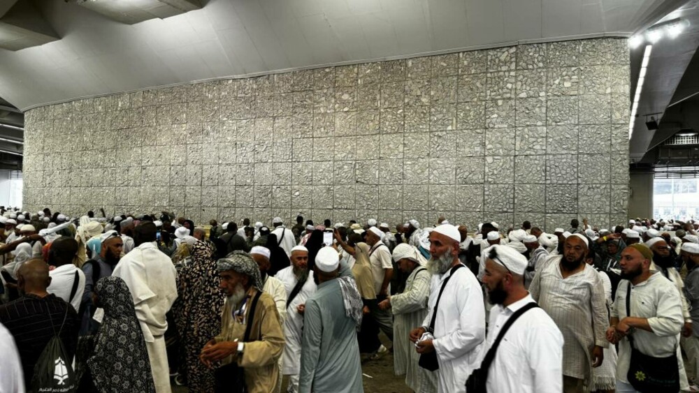 Peste 550 de pelerini au murit la pelerinajul de la Mecca. Temperaturile au ajuns la 51,8 grade Celsius | GALERIE FOTO - Imaginea 9