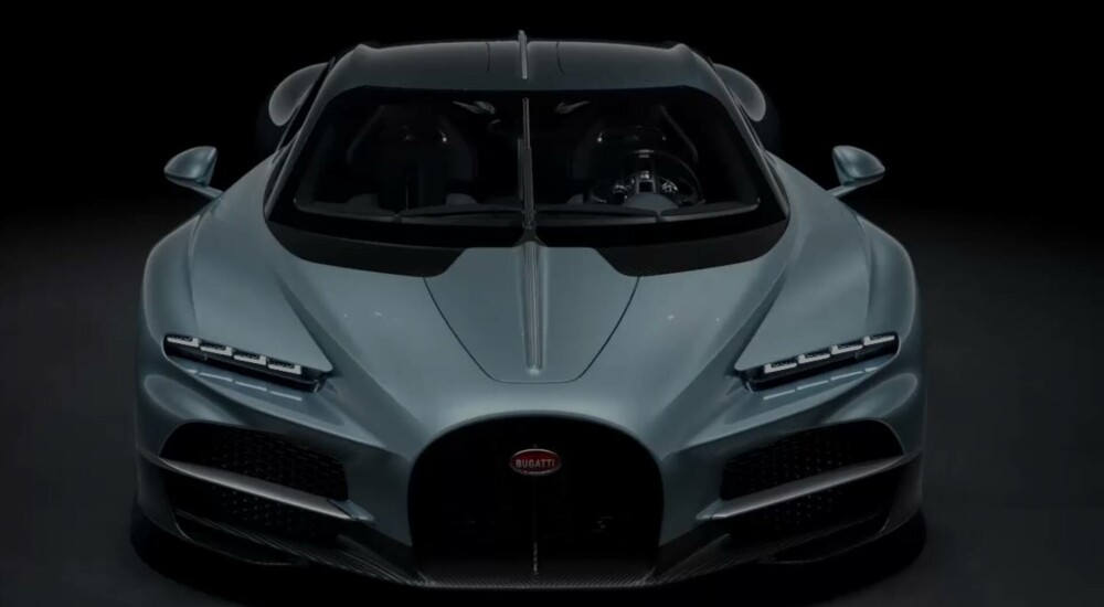 Bugatti a dezvăluit noul său model, o mașină parcă din altă lume. Cum arată bestia de 4 milioane de euro și 1.800 CP | FOTO - Imaginea 2
