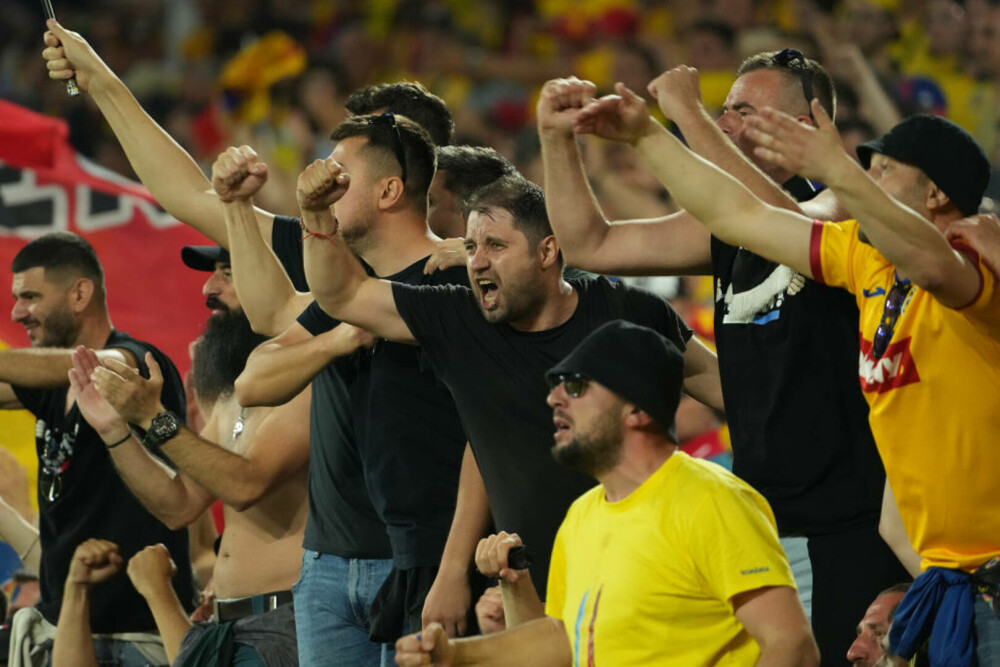 Meciul România – Belgia de la EURO 2024, surprins în imagini de colecție. Momente controversate din cadrul partidei | FOTO - Imaginea 76
