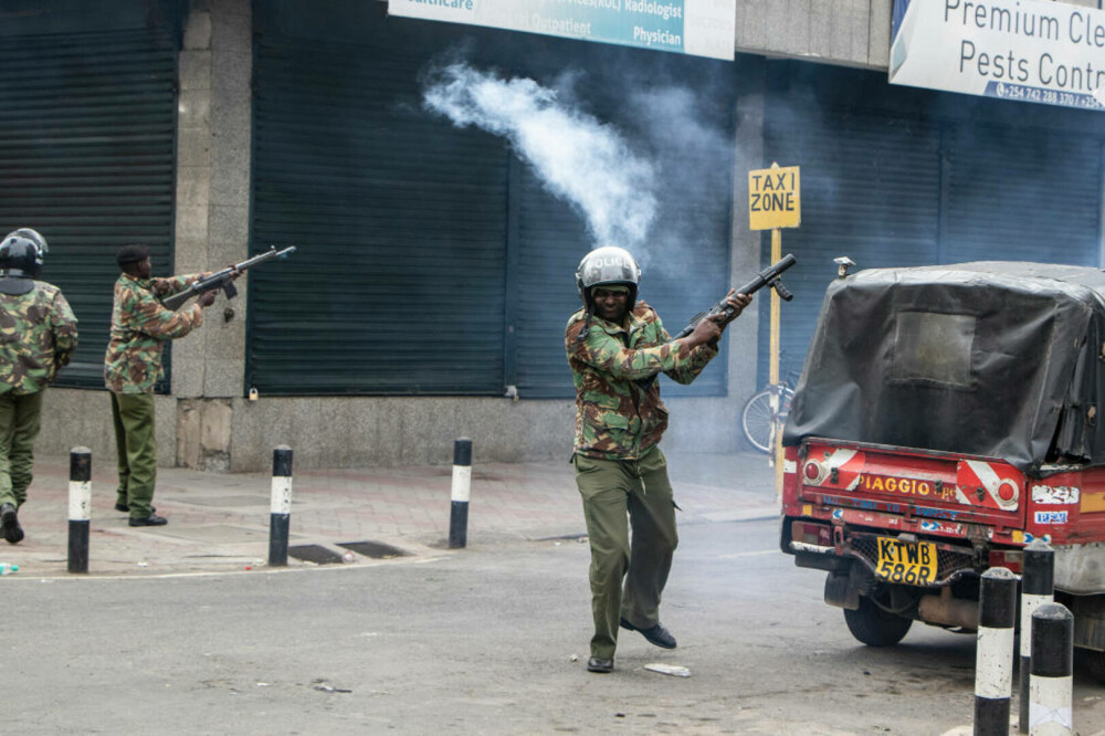 Manifestații violente în Kenya. Mai multe persoane, ucise în timpul protestelor față de creșterea taxelor. GALERIE FOTO - Imaginea 2