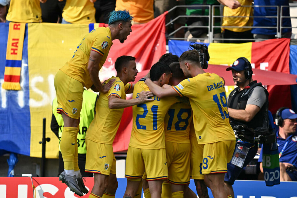 Imaginile care au topit inimile tuturor la meciurile României de la Euro 2024. Rațiu, Drăguș și Marin au devenit virali FOTO - Imaginea 16