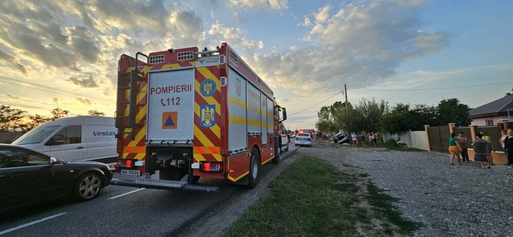Accident grav în Bacău, între un autoturism și un autocar, soldat cu cinci victime. A fost activat Planul Roșu - Imaginea 4