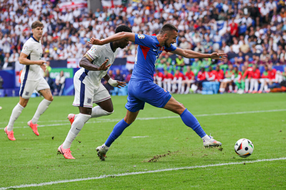 Anglia s-a calificat cu mari emoții în „sferturile” EURO 2024, după o răsturnare incredibilă de scor în duelul cu Slovacia - Imaginea 3