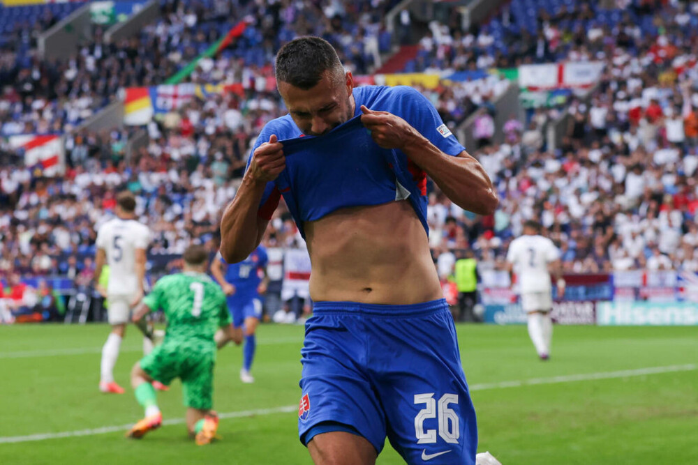 Anglia s-a calificat cu mari emoții în „sferturile” EURO 2024, după o răsturnare incredibilă de scor în duelul cu Slovacia - Imaginea 7