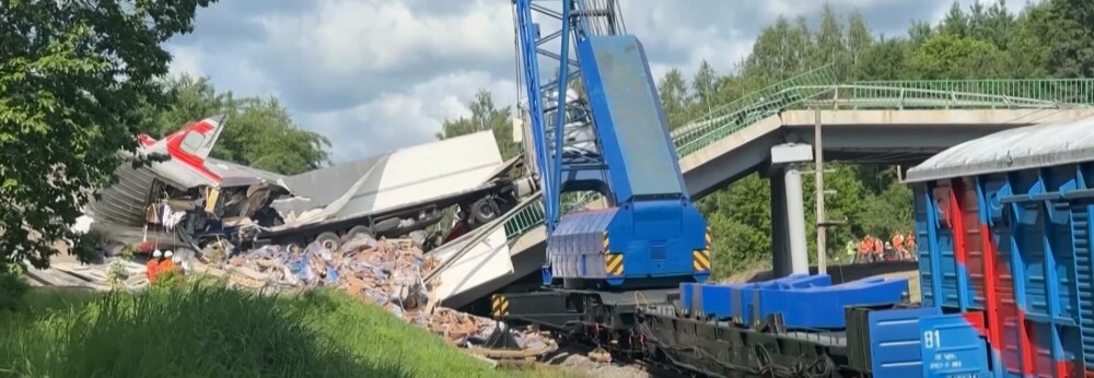Explozii la podurile de la granița dintre Rusia și Ucraina, cu o zi înainte de negocierile de pace de la Istanbul: FOTO - Imaginea 2