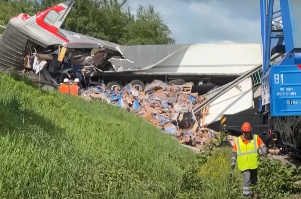 Explozii la podurile de la granița dintre Rusia și Ucraina, cu o zi înainte de negocierile de pace de la Istanbul: FOTO - Imaginea 4