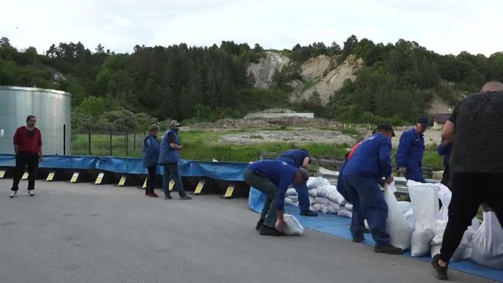 Bogdan Ivan, la Praid: Dacă constructorul nu respectă graficul de lucrări pentru 48 de ore, am cerut rezilizarea contractului - Imaginea 16