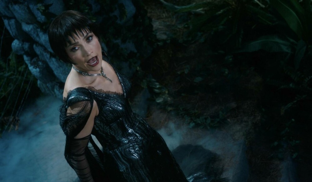 Jennifer Lopez, într-o transformare de nerecunoscut. Artista debutează în musicalul Kiss of the Spider Woman. FOTO - Imaginea 12