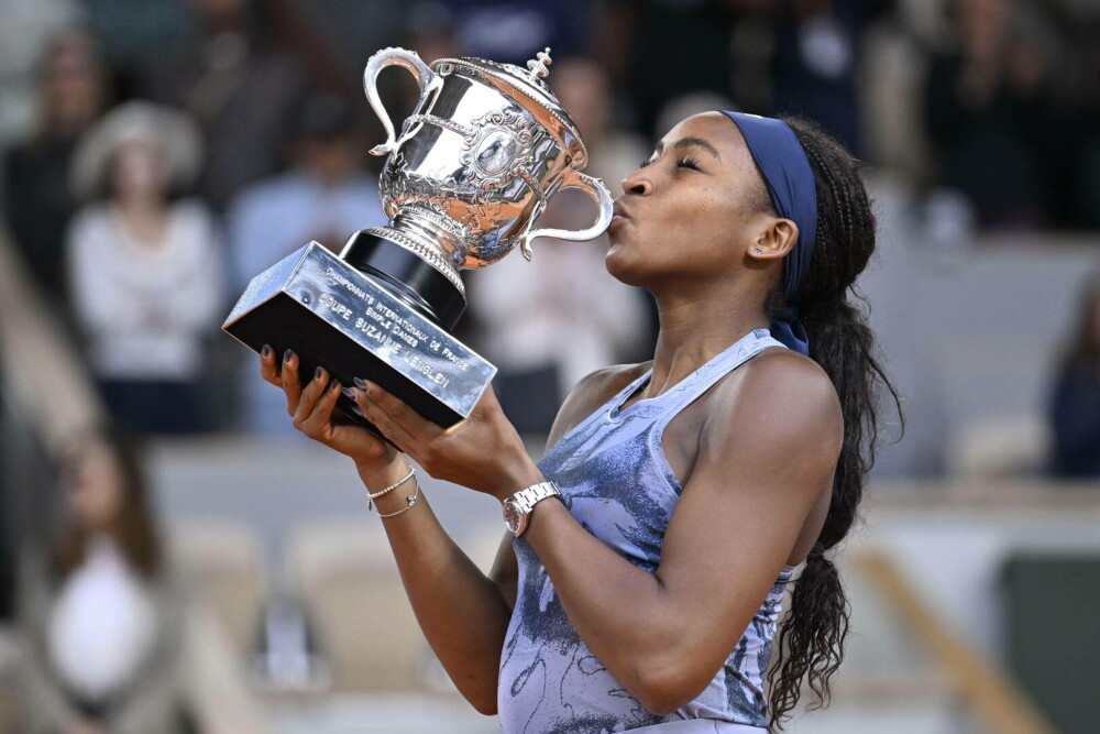 Coco Gauff a învins-o pe Aryna Sabalenka și este noua campioană de la Roland Garros.
FOTO&VIDEO - Imaginea 7