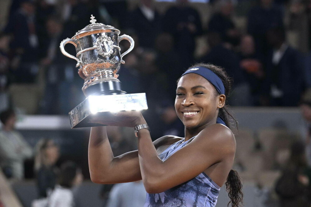 Coco Gauff a învins-o pe Aryna Sabalenka și este noua campioană de la Roland Garros.
FOTO&VIDEO - Imaginea 16