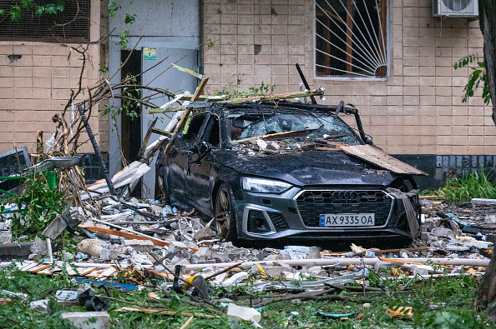 „O nouă crimă brutală”. Patru morți şi cel puţin 60 de răniți în doar 24 de ore în atacuri ruseşti asupra oraşului Harkov - Imaginea 7