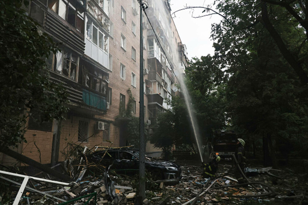 „O nouă crimă brutală”. Patru morți şi cel puţin 60 de răniți în doar 24 de ore în atacuri ruseşti asupra oraşului Harkov - Imaginea 13