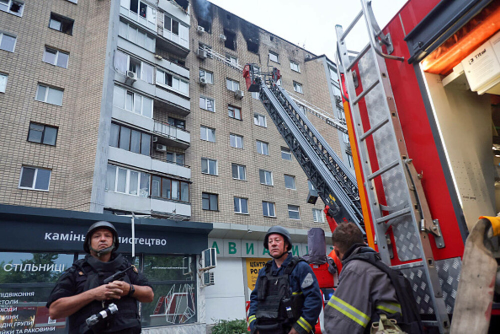 „O nouă crimă brutală”. Patru morți şi cel puţin 60 de răniți în doar 24 de ore în atacuri ruseşti asupra oraşului Harkov - Imaginea 20
