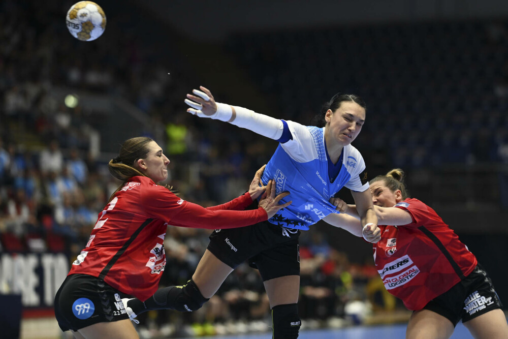 Cristina Neagu își încheie cariera: Portretul celei mai mari handbaliste din istoria României - Imaginea 8
