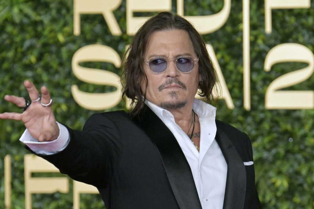 Johnny Depp împlinește 62 de ani. O carieră impresionantă umbrită de scandalul cu Amber Heard. GALERIE FOTO - Imaginea 39